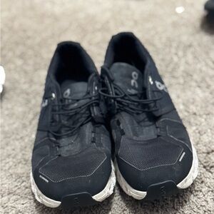 On Running Men's Black and White Athletic Shoes